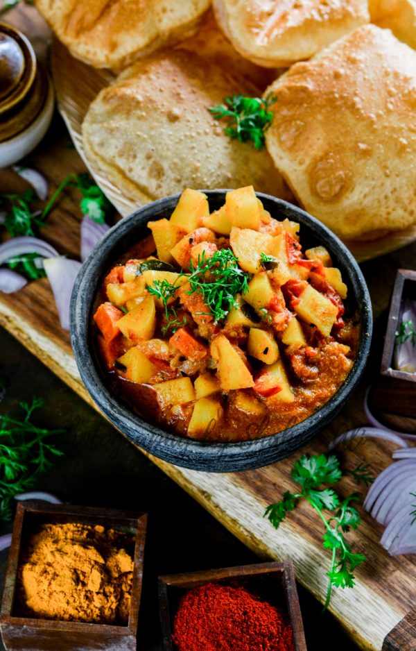 Kattey Aloo with Puri