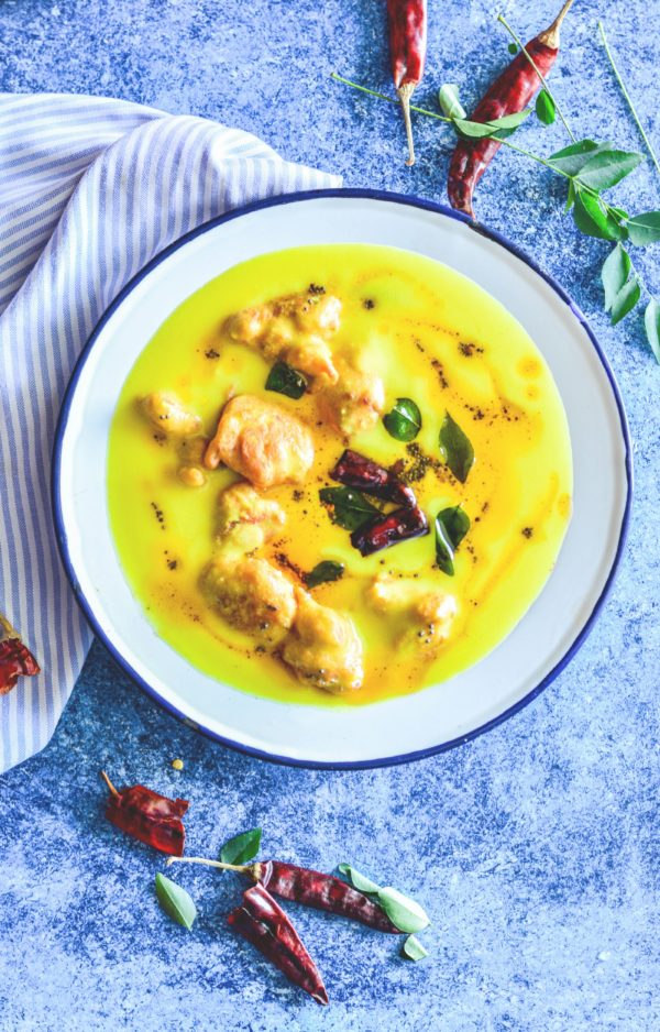 Punjabi Kadhi Pakoda